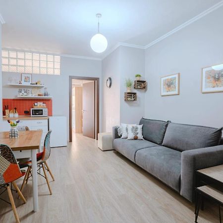 Nevila'S Apartment ติรานา ภายนอก รูปภาพ