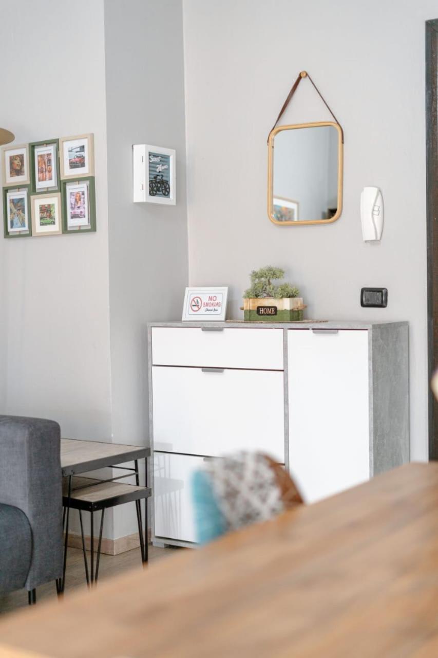 Nevila'S Apartment ติรานา ภายนอก รูปภาพ